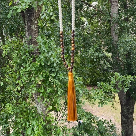 NWT Pearl + Porcelain Beaded Long Tassel Necklace - Picture 6 of 8